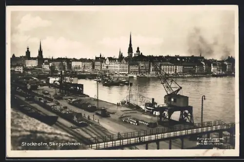 AK Stockholm, Skeppsbron