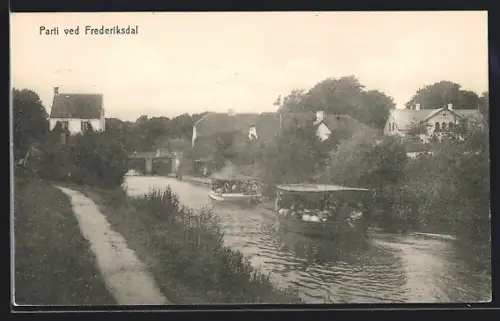 AK Frederiksdal, Uferpartie mit Booten