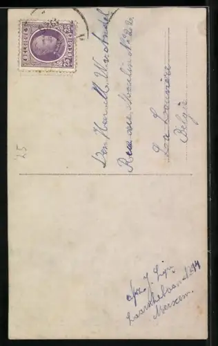 Foto-AK BNK Nr. 35020/5: Liebespaar vor einer Uhr, Neujahrsgruss