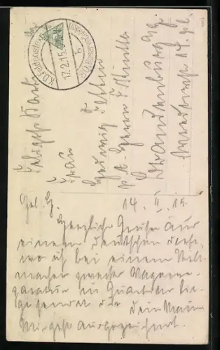 Foto-AK BNK Nr. 34289/4: Fräulein im Kleid mit Rosen