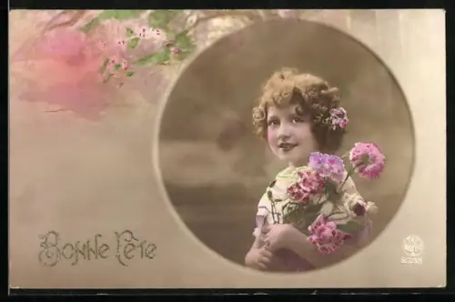 Foto-AK A. Noyer Nr. 2398: Mädchen mit Blumen, Bonne Fete