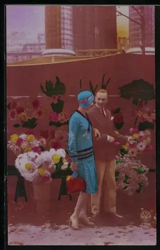 Foto-AK A. Noyer Nr. 1796: Paar vor Blumenständen, Hochhäuser