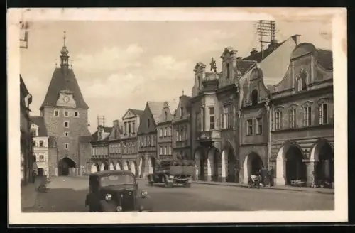 AK Domazlice /Sumava, Strassenpartie mit Torturm