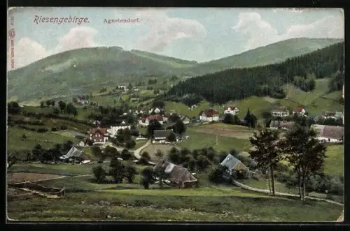 AK Agnetendorf, Ort zum Fusse der Berge
