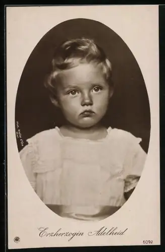 AK Erzherzogin Adelheid, Portraitaufnahme