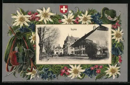 AK Lyss, Strassenpartie mit Gasthof, Wappen, Edelweiss und Enzian