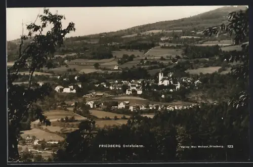 AK Friedberg /Oststeierm., Teilansicht mit Kirche