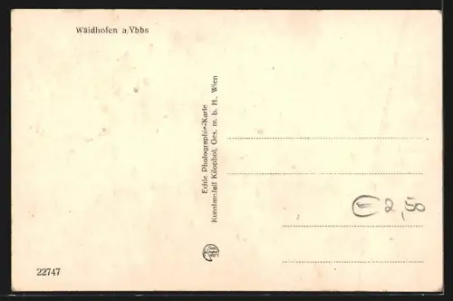 AK Waidhofen a. Ybbs, Ortsansicht mit Kirche aus der Vogelschau