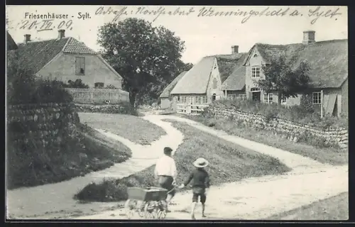 AK Sylt, Friesenhäuser, Kinder mit Handwagen