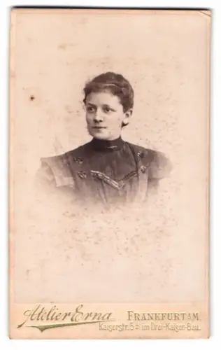 Fotografie Atelier Erna, Frankfurt am Main, Kaiserstrasse 5A, Porträt einer Dame