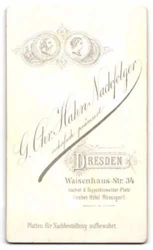 Fotografie G. Chr. Hahn Nachf., Dresden, Waisenhaus-Str. 34, Porträt einer Dame mit Hut