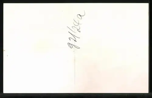 AK Augsburg, Soldaten der 11. US-Luftlandedivision mit Sprungausrüstung und Stahlhelmen