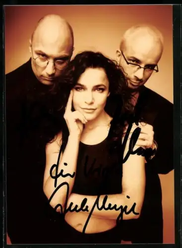 AK Portrait der Jule Neigel Band