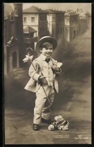 Foto-AK GG Co. Nr. 653/4: Kleiner Junge in Anzug mit Gehstock