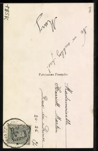 Foto-AK Leo, Paris Nr. 181: Junge Frau mit Zigarette sitzt lässig auf einer Bank