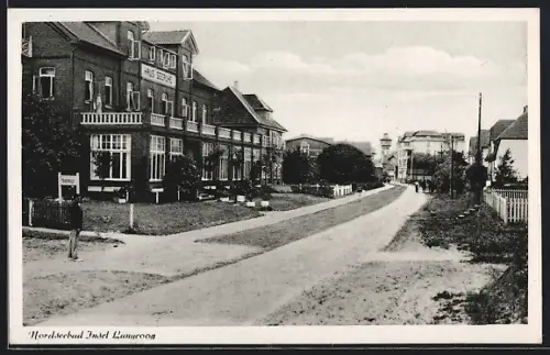 AK Langeoog, Hotel Haus Seeruhe mit Strassenpartie
