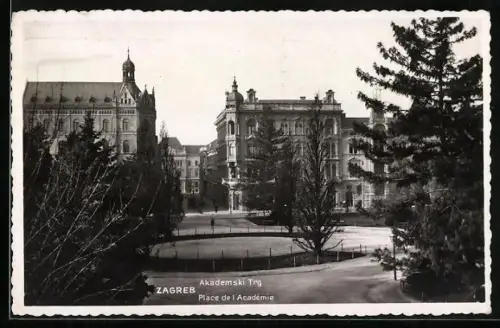 AK Zagreb, Akademski Trg