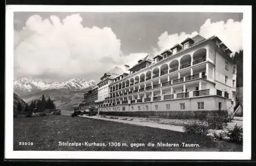AK Murau /Stmk., Stolzalpe-Kurhaus gegen die Niederen Tauern