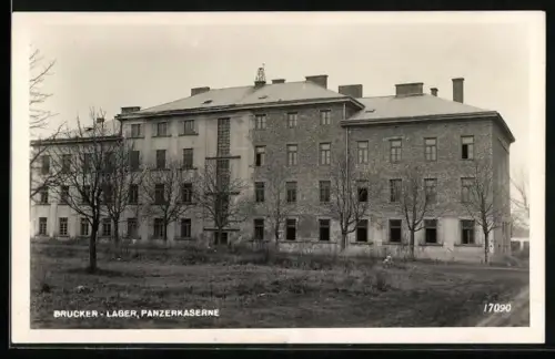 AK Bruck an der Leitha, Lager, Panzerkaserne
