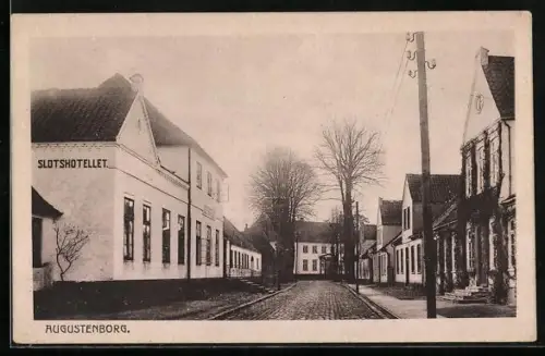 AK Augustenborg, Slotshotellet