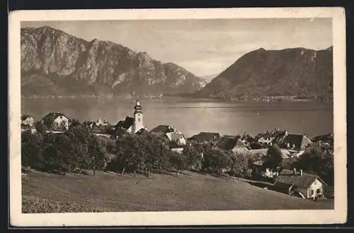 AK Unterach am Attersee, Ortsansicht mit See aus der Vogelschau