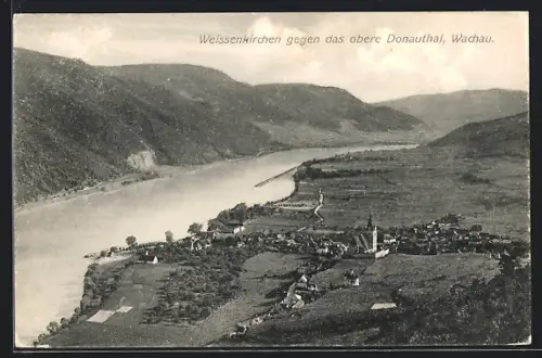 AK Weissenkirchen /Wachau, Ortsansicht gegen das obere Donautal