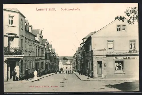 AK Lommatzsch, Blick in die Schützenstrasse mit Handlung von Robert Köhler