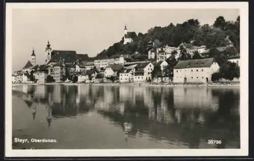 AK Steyr, Flussansicht mit Blick zum Ortsrand und Kirche