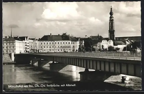 AK Braunau am Inn, Innbrücke mit Altstadt