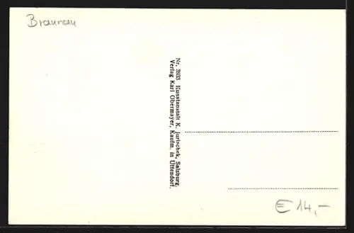 AK Uttendorf i. O.-Oe., Strassenpartie mit Schlossberg