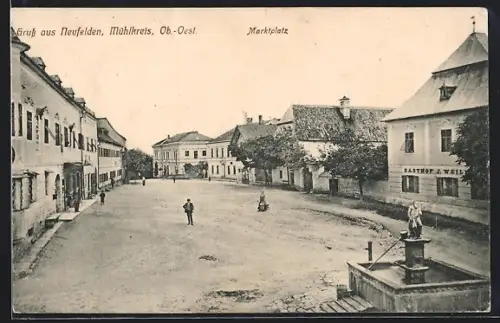 AK Neufelden, Marktplatz mit Gasthof J. Weiln