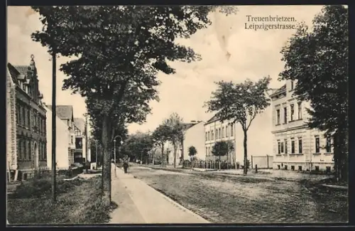 AK Treuenbrietzen, Blick in die Leipzigerstrasse