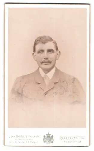 Fotografie Jean Baptiste Feilner, Oldenburg, Rosenstr. 29, Porträt eines Herrn mit Schnurrbart