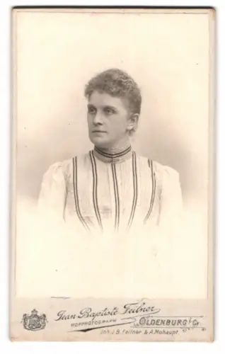 Fotografie Jean Baptiste Feilner, Oldenburg, Rosenstr. 29, Porträt einer Frau