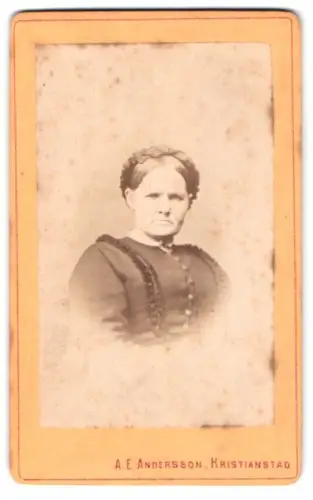 Fotografie A. E. Andersson, Kristianstad, Porträt einer älteren Dame