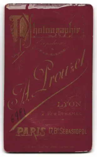 Fotografie A. Prouzet, Paris, Boulevard de Sébastopol 17, Porträt eines Mannes mit Bart