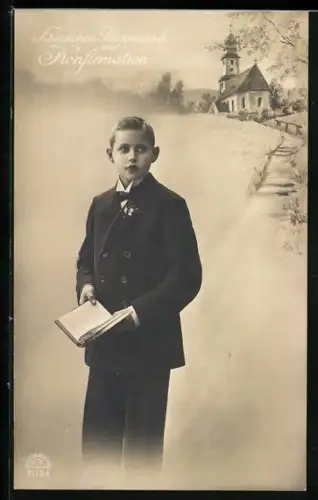 Foto-AK R & K / L Nr. 6212/4: Junge mit Buch am Konfirmationstag