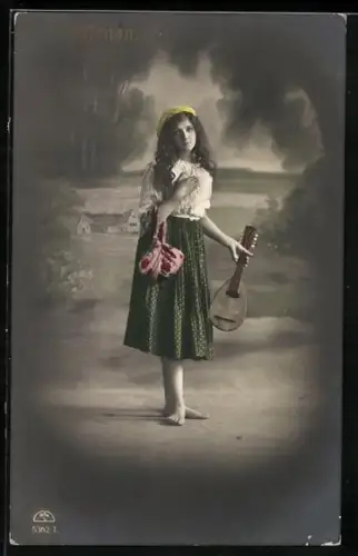 Foto-AK R & K / L Nr. 5362/1: Junge Frau mit Laute