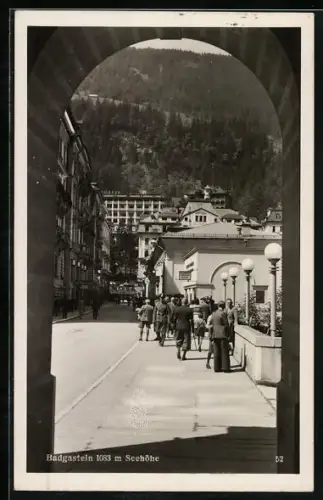 AK Badgastein, Strasse zum Hotel Bellevue