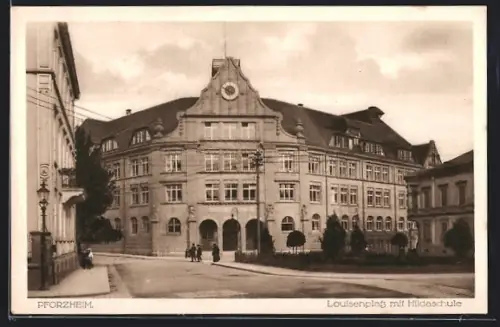 AK Pforzheim, Louisenplatz mit Hildaschule