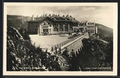 AK Rax, Bergstation mit Terrasse