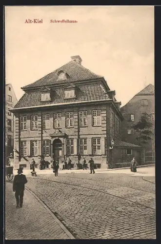 AK Alt-Kiel, Schweffelhaus mit Leuten davor