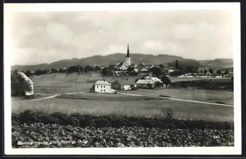 AK Ulrichsberg /O.-Ö., Gesamtansicht von einem Feld aus