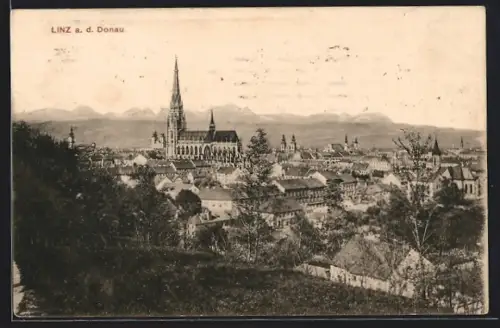 AK Linz a. d. Donau, Teilansicht mit Kirche