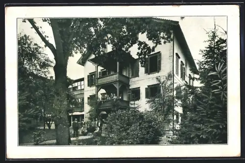 AK Weyregg a. Attersee, Parkansicht des Lehrerheims