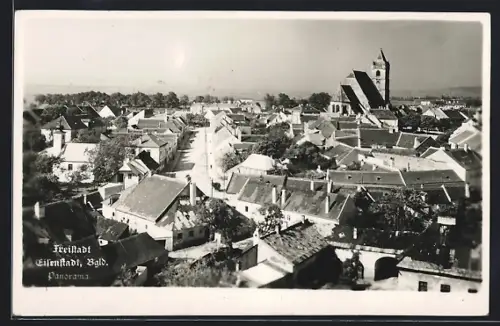 AK Eisenstadt /Bgld., Panorama mit Strasse u. Kirche aus der Vogelschau