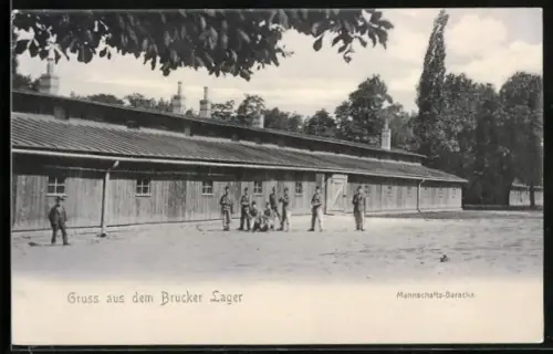 AK Brucker Lager, Partie vor der Mannschafts-Baracke