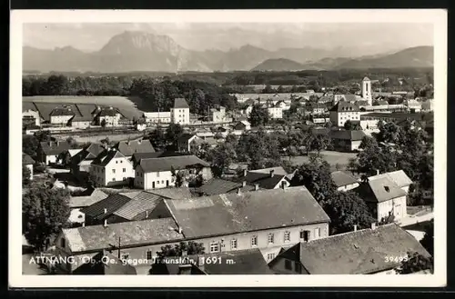 AK Attnang /Ob.-Oe., Ortsansicht gegen Traunstein