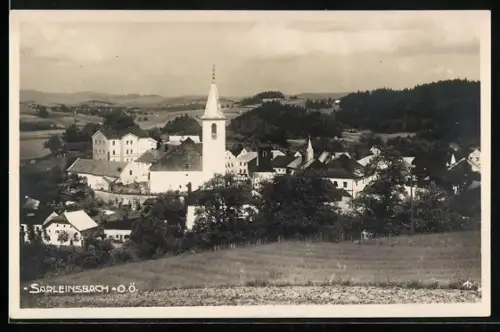 AK Sarleinsbach /O. Ö., Kirche mit Häusern der Umgebung