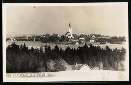 AK Neukirchen am Walde, Ortsansicht mit Kirche